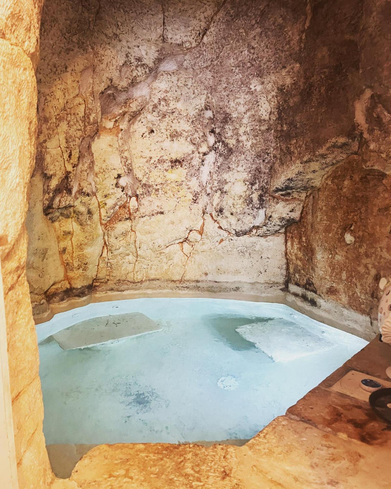 奥斯图尼Grotta Carlotta住宿加早餐旅馆 外观 照片
